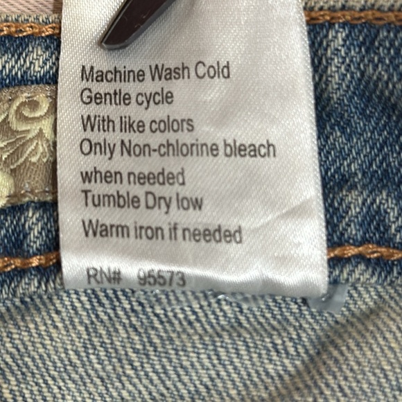 Mudd Jeans  Boho Tiered Denim and Floral Cotton Ruffle Skirt - Picture 6 of 10